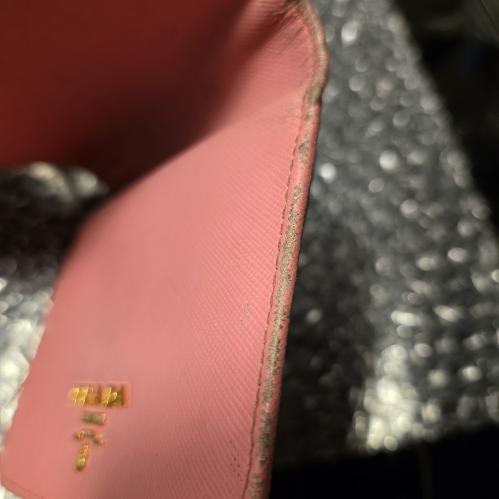 PRADA Milano Pink Saffiano Leather Wallet Interior - Picture 12 of 16